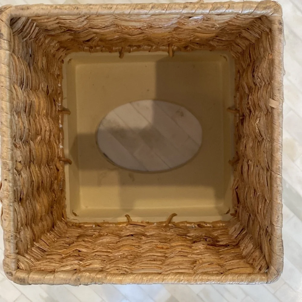 Vintage Floral & Rattan Kleenex Holder